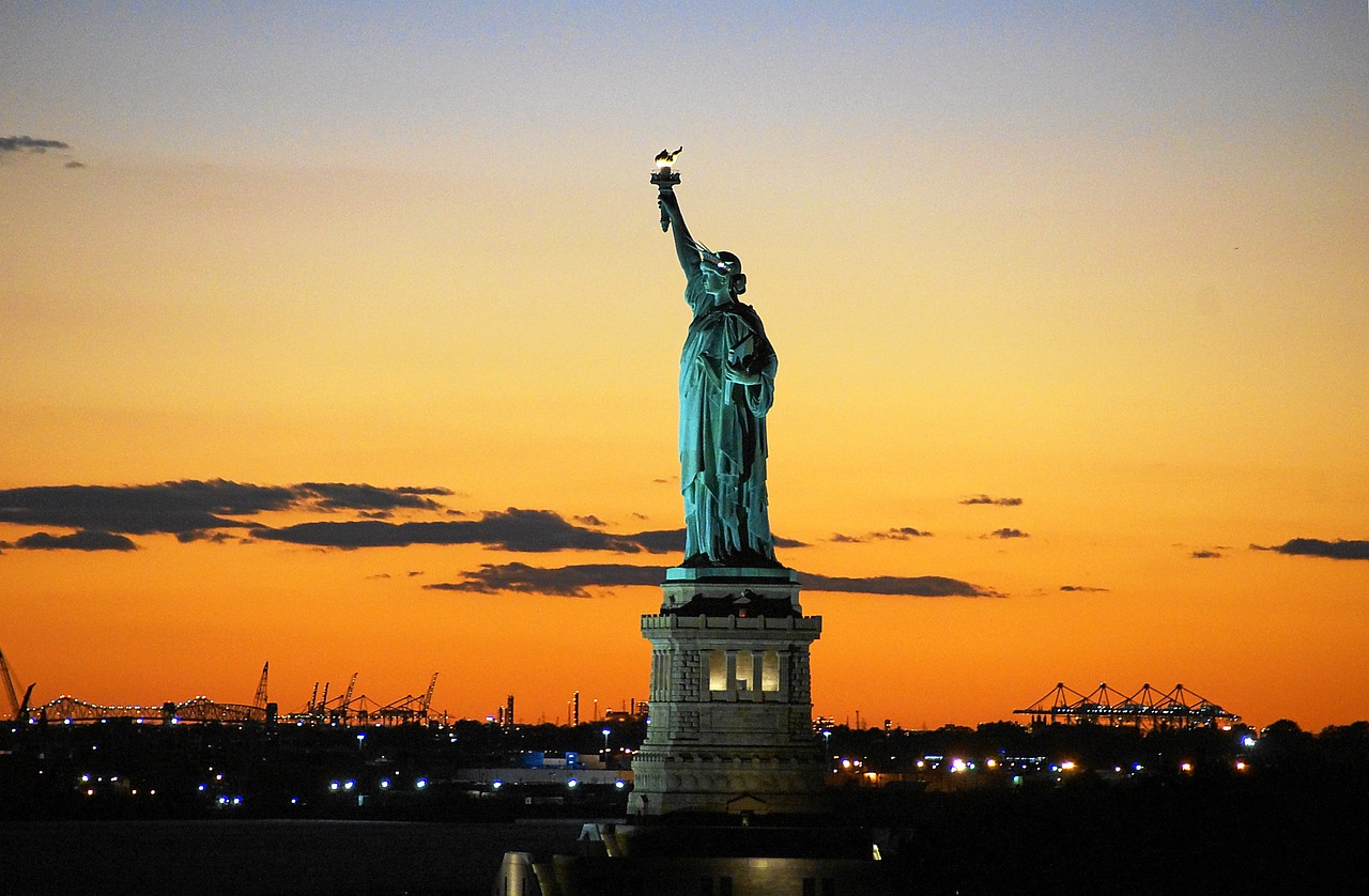 statue of liberty, liberty, usa, america, lady liberty, united states, new york, big apple, staten iceland, monument, statue, torch, freedom, liberty, new york, new york, new york, new york, new york
